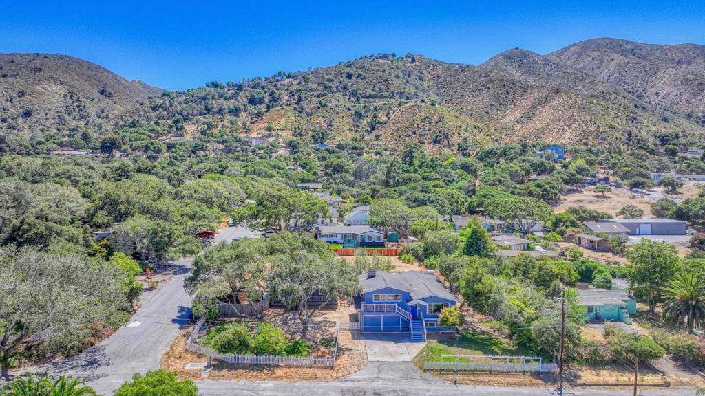 Salinas, CA 93908,394 Mesa RD