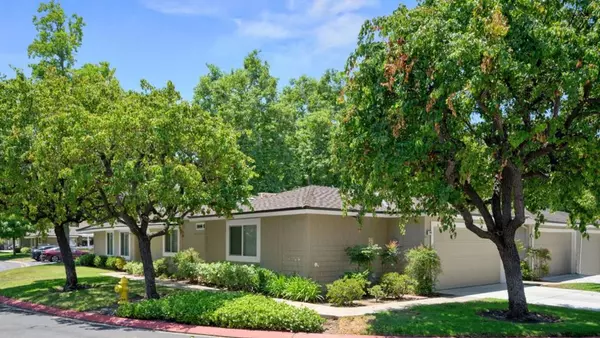 San Jose, CA 95120,1104 Holly Oak CIR