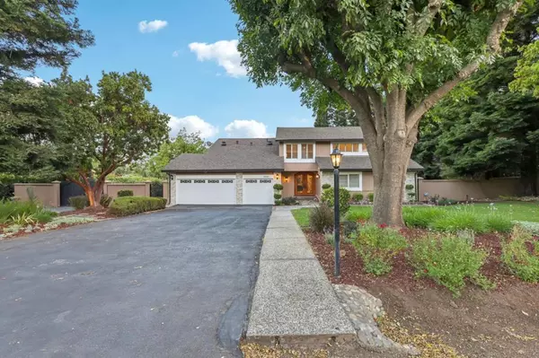 2150 Green Acres LN, Morgan Hill, CA 95037
