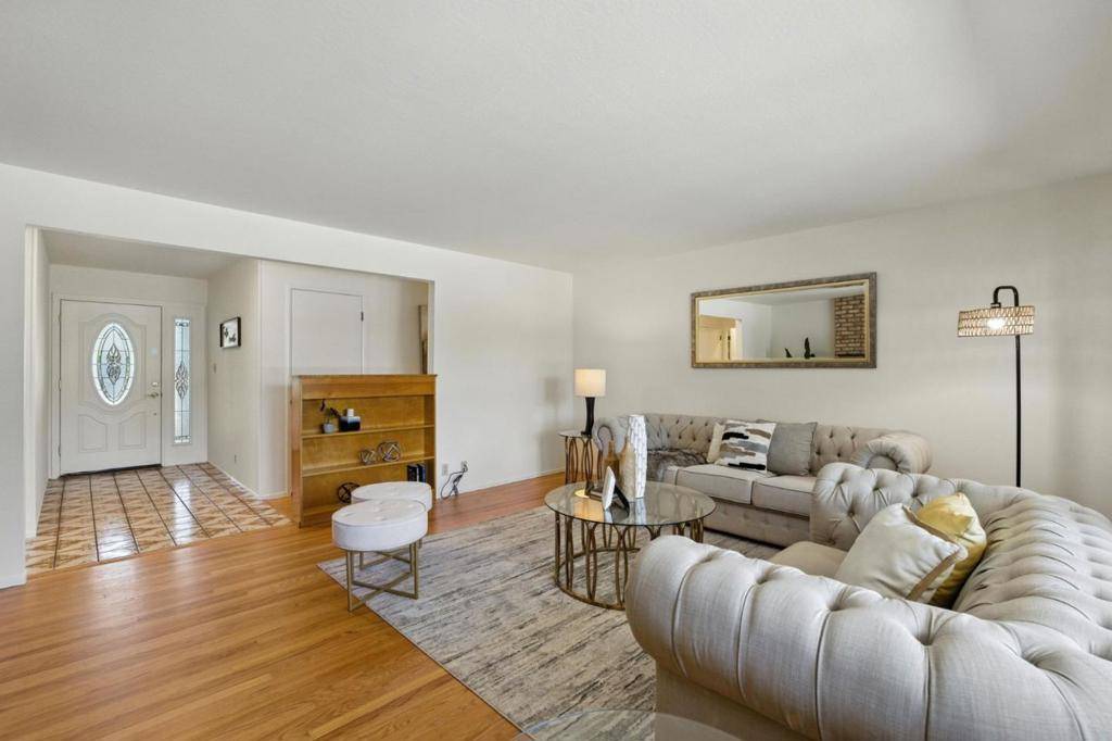 Sunnyvale, CA 94087,587 Dublin WAY