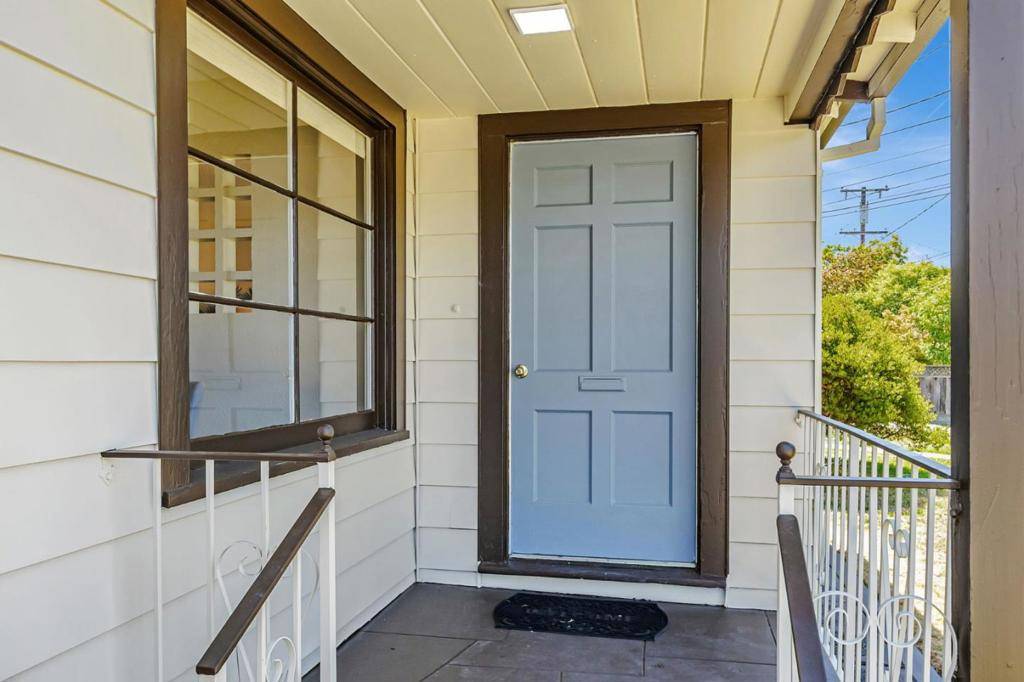 San Jose, CA 95127,240 Delia ST