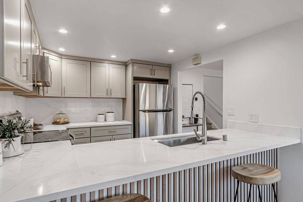 Cupertino, CA 95014,10871 Northforde DR