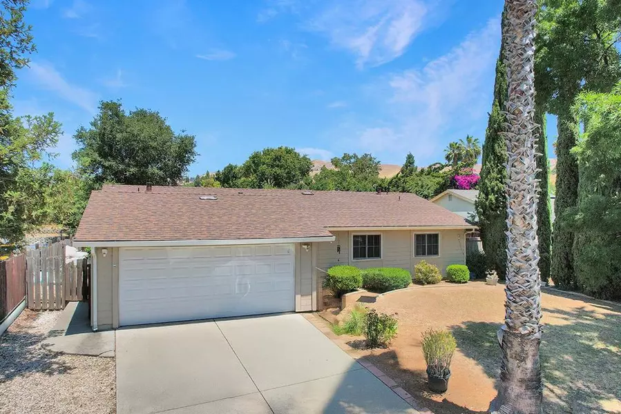 1568 Clayton RD, San Jose, CA 95127