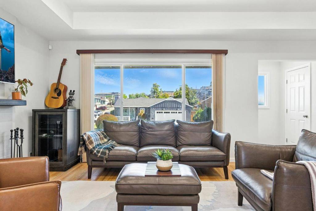 San Bruno, CA 94066,583 Hawthorne AVE