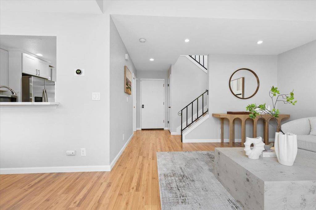 Sunnyvale, CA 94087,1694 Nighthawk TER
