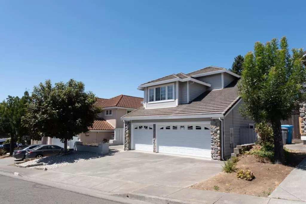Vallejo, CA 94591,559 Topley CT