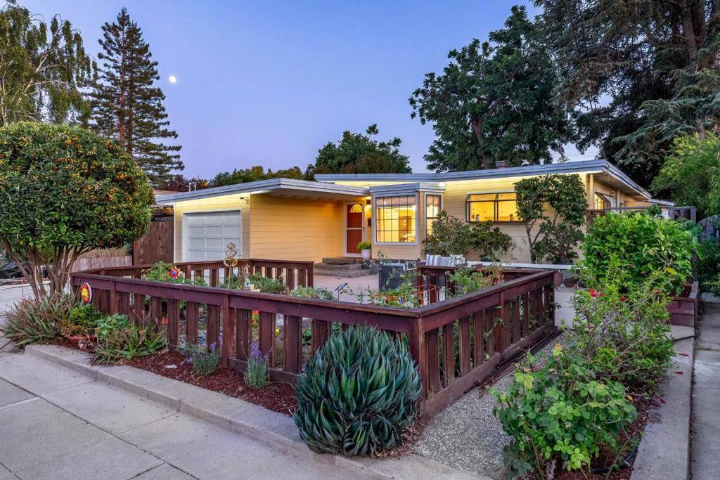 151 Dalma DR, Mountain View, CA 94041