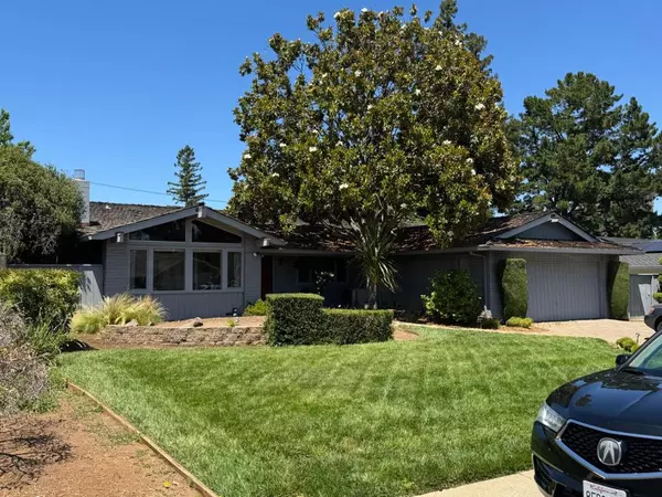 665 San Martin PL, Los Altos, CA 94024