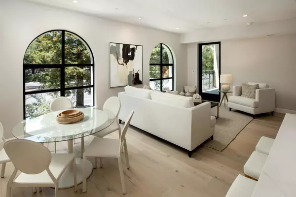 Los Altos, CA 94022,450 First ST #201