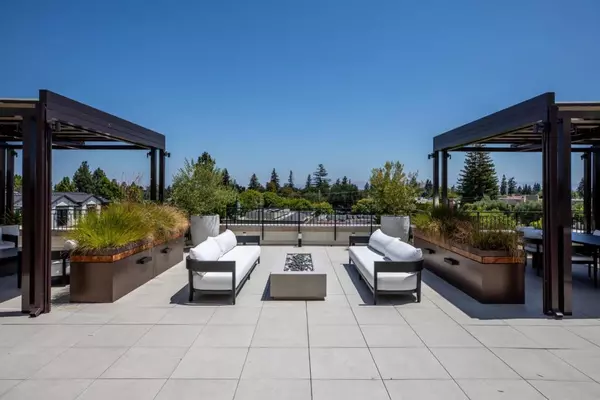 Los Altos, CA 94022,450 First ST #201