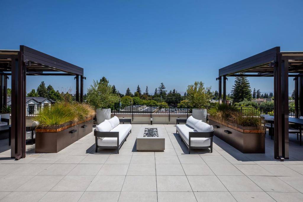 450 First ST #201, Los Altos, CA 94022