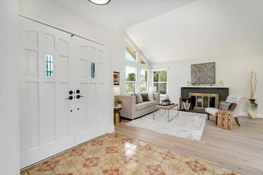 Foster City, CA 94404,505 Drake CT