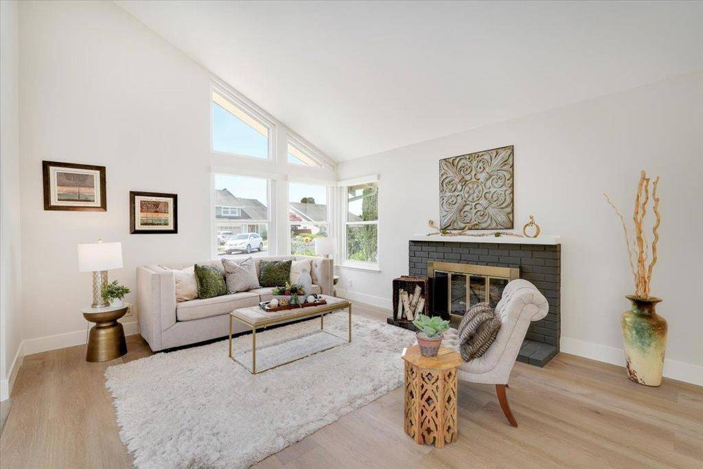 Foster City, CA 94404,505 Drake CT