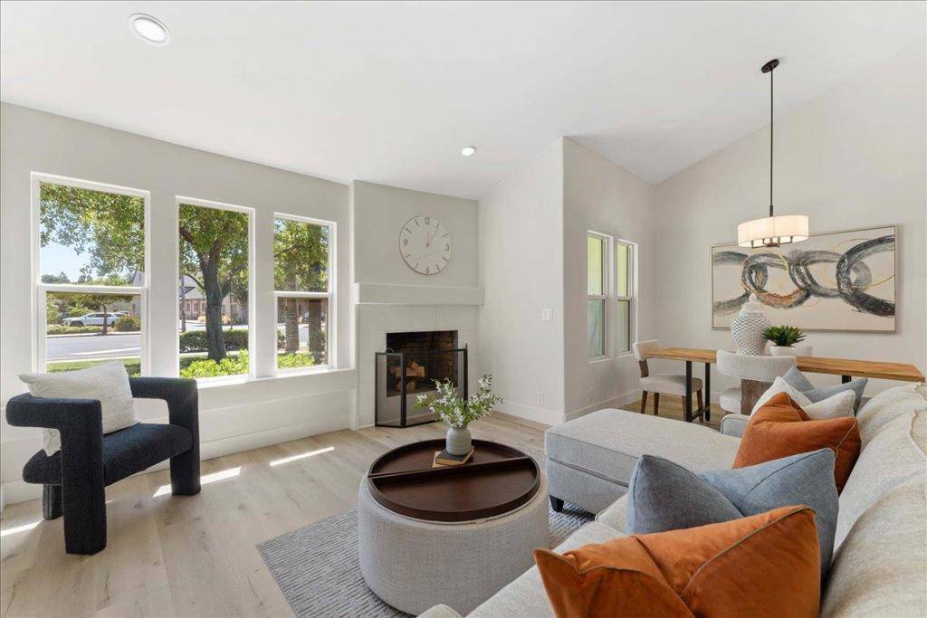 Los Gatos, CA 95032,16345 Los Gatos BLVD #33