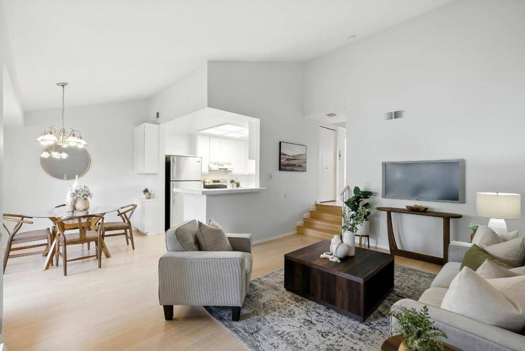461 Costa Mesa TER #G, Sunnyvale, CA 94085