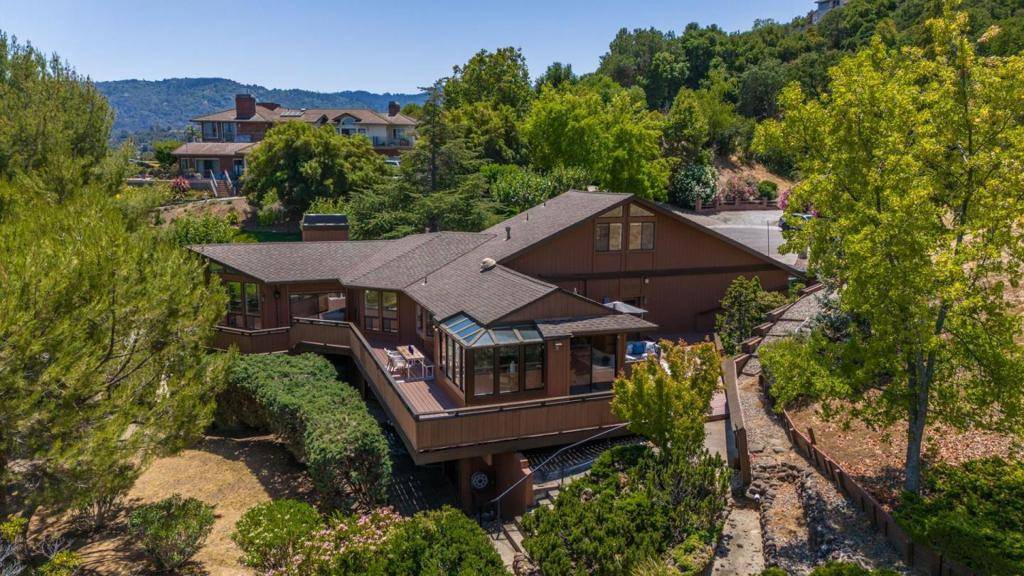 Saratoga, CA 95070,12391 Farr Ranch CT