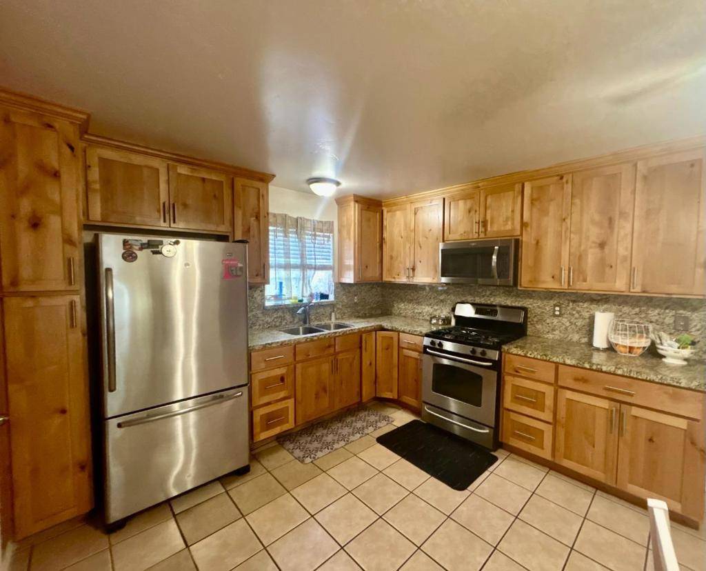 Los Banos, CA 93635,1303 Eagle ST