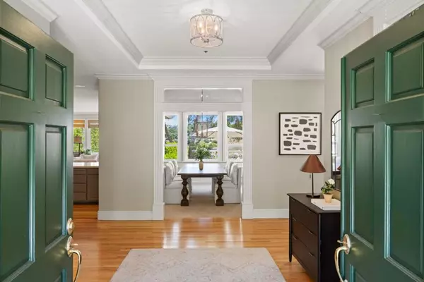 Salinas, CA 93908,25317 Camino De Chamisal