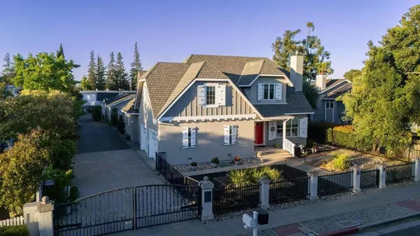 16973 Roberts RD, Los Gatos, CA 95032