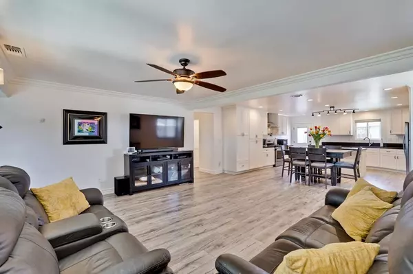 South San Francisco, CA 94080,118 Cherry AVE