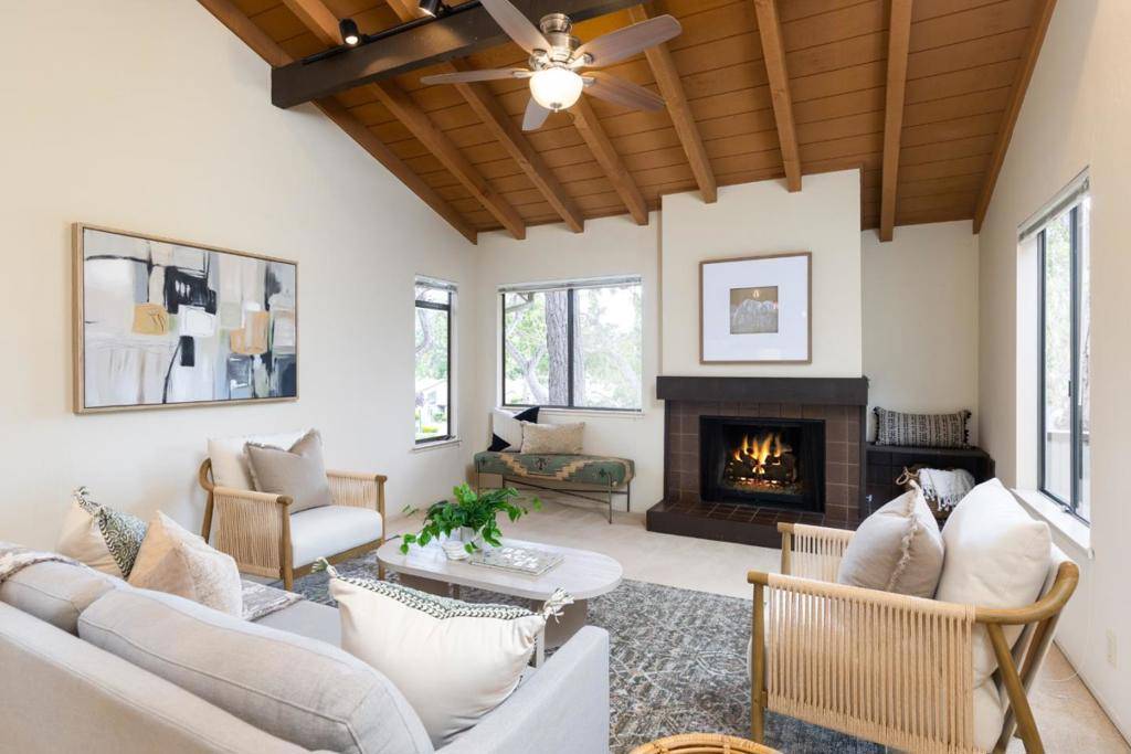 Pacific Grove, CA 93950,710 Redwood LN