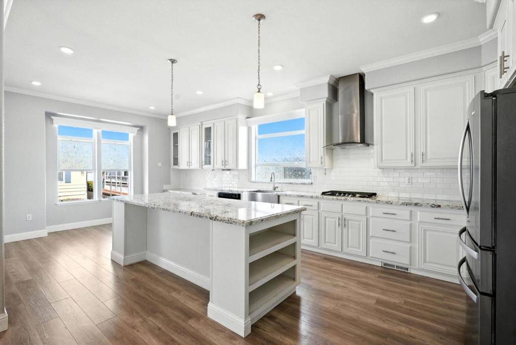 Sunnyvale, CA 94089,1225 Vienna DR