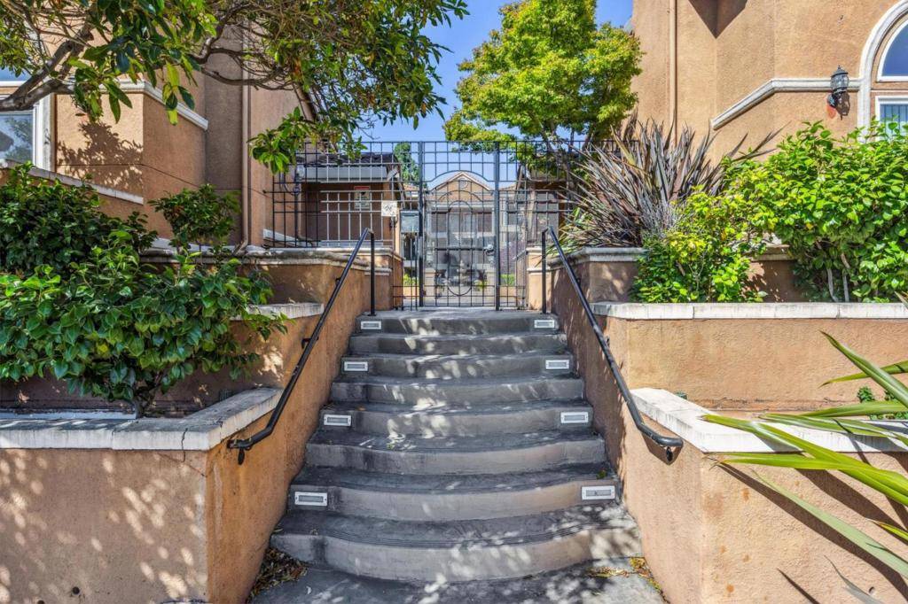 San Mateo, CA 94401,401 S Norfolk ST #123