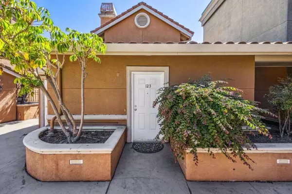 San Mateo, CA 94401,401 S Norfolk ST #123