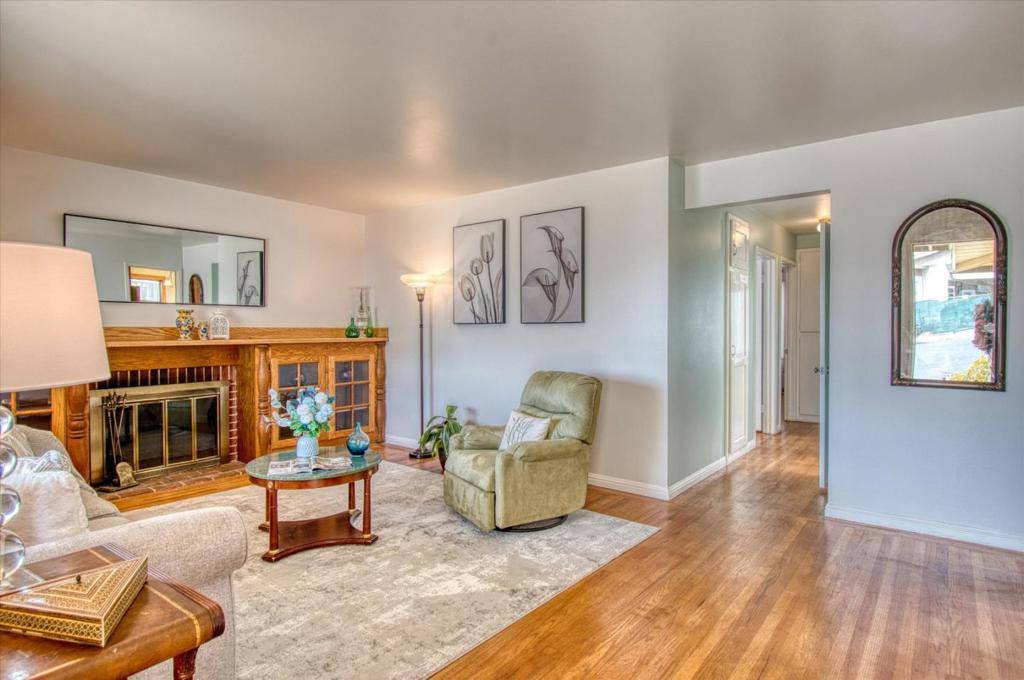South San Francisco, CA 94080,1107 Morningside AVE