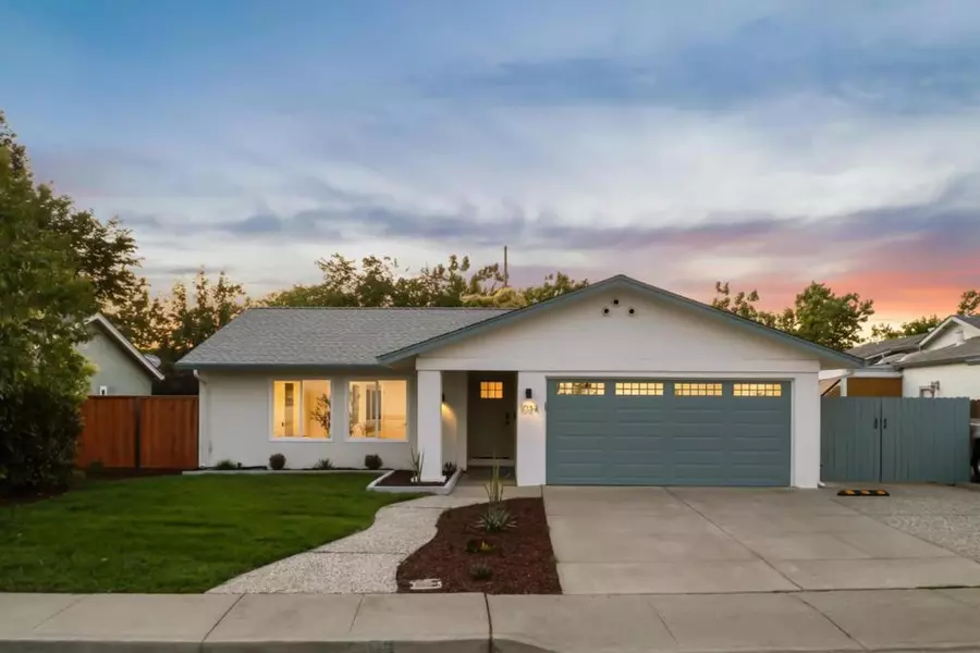 1034 Delaware WAY, Livermore, CA 94551