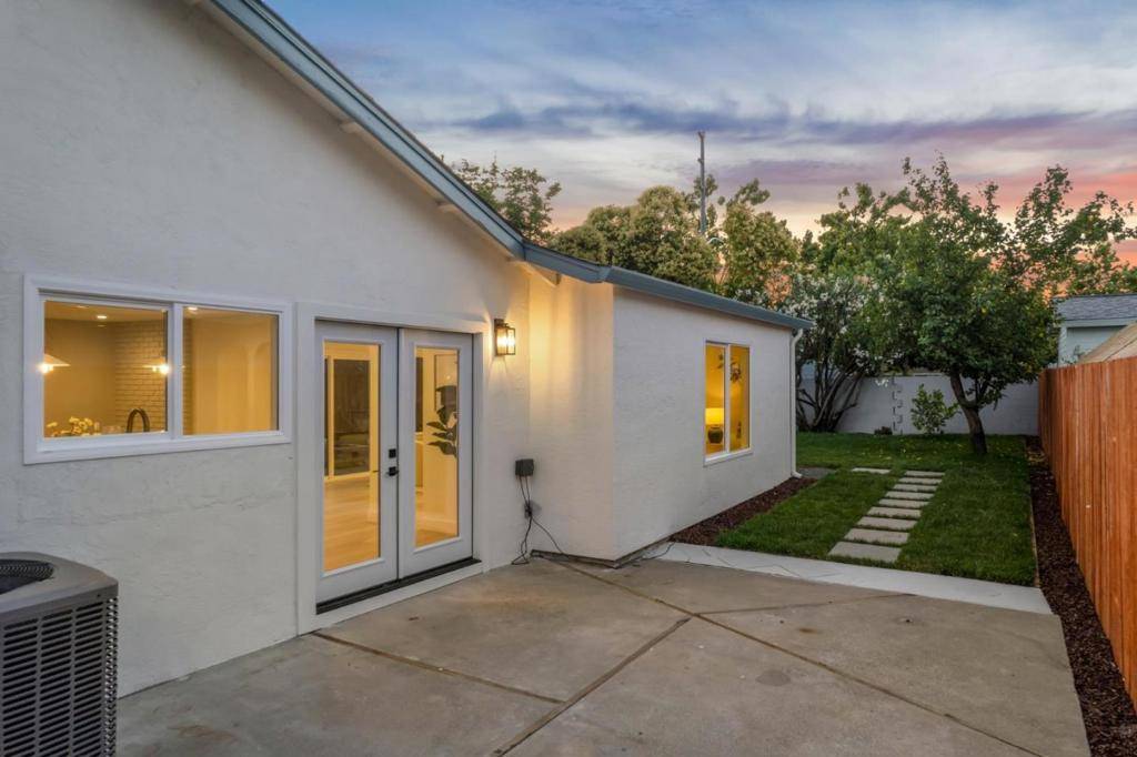 Livermore, CA 94551,1034 Delaware WAY