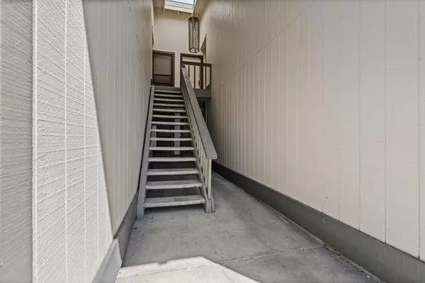 Santa Clara, CA 95051,151 Buckingham DR #252