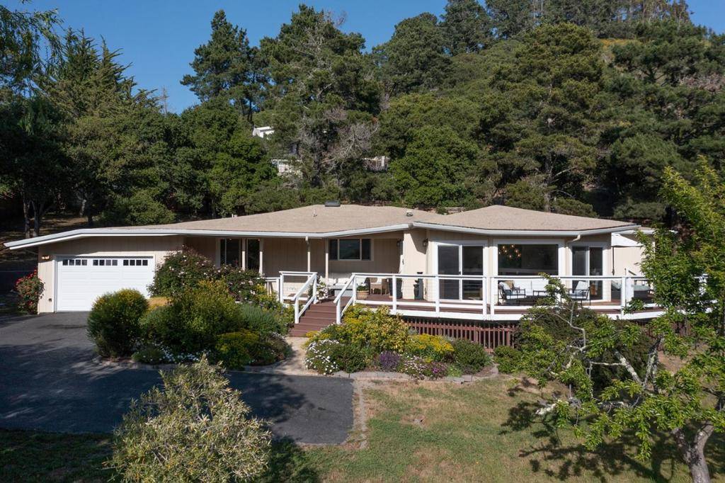 27465 Loma Del Rey, Carmel Valley, CA 93923