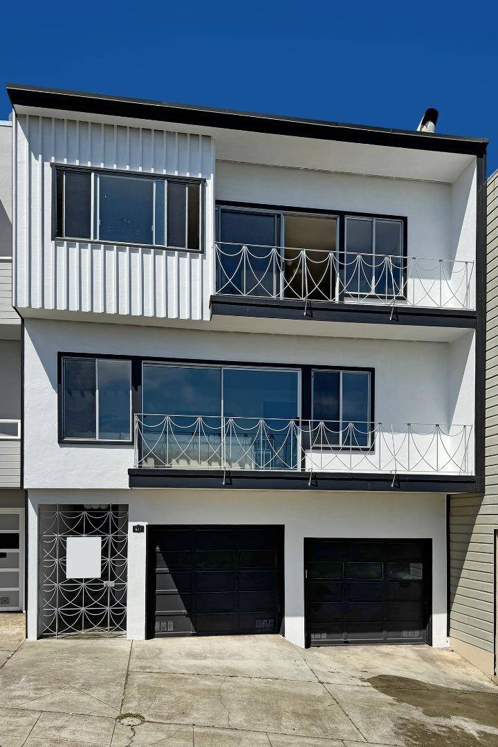 San Francisco, CA 94122,517 Ortega ST