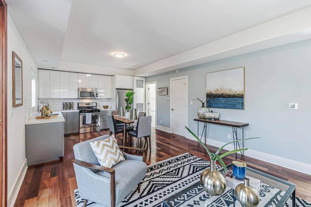 Emeryville, CA 94608,1022 61st ST