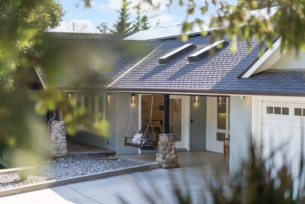 121 Day Valley LN, Aptos, CA 95003