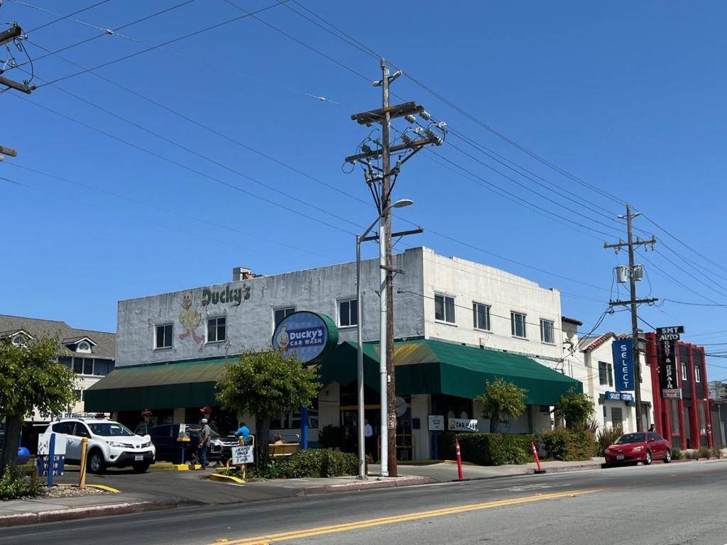 San Mateo, CA 94401,720 N San Mateo DR
