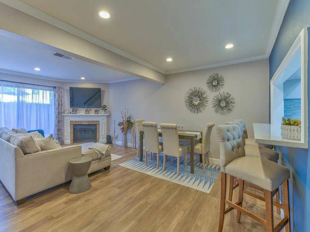 Gilroy, CA 95020,719 Gettysburg WAY