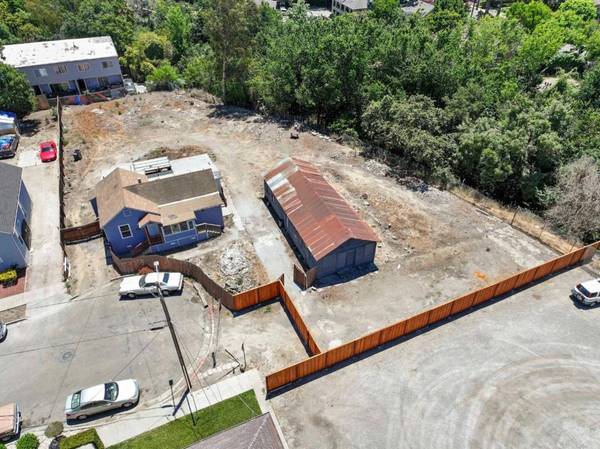 San Jose, CA 95116,850 Calhoun ST