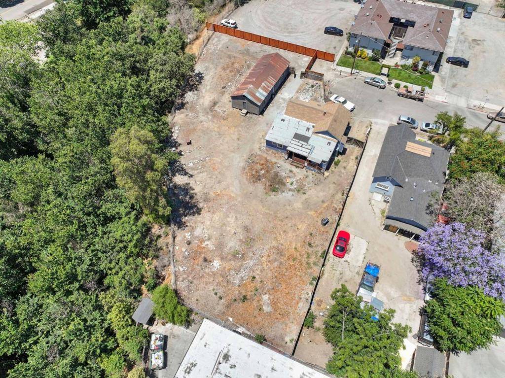 850 Calhoun ST, San Jose, CA 95116