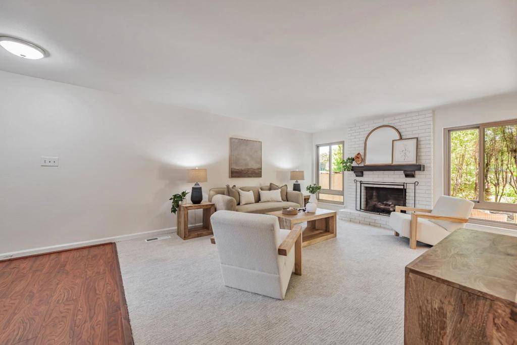 Los Gatos, CA 95032,120 Carlton Avenue #46