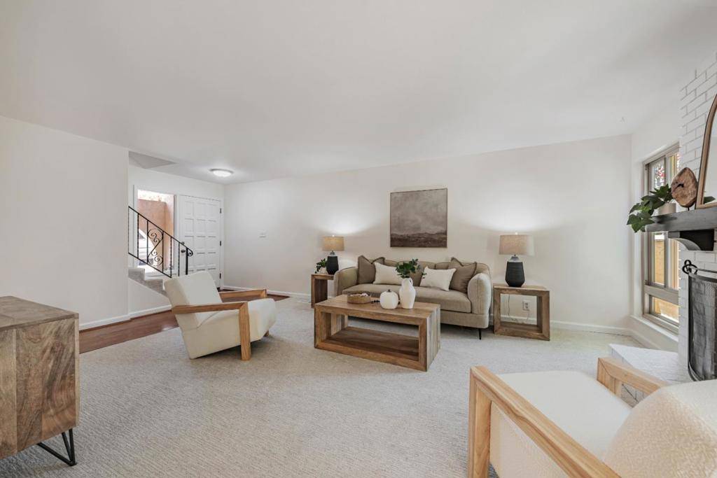 Los Gatos, CA 95032,120 Carlton Avenue #46