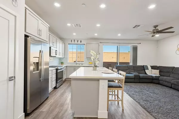 Tracy, CA 95377,7221 Diamond AVE