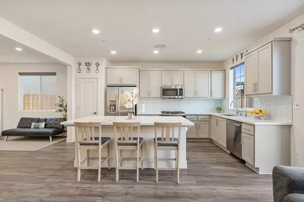 Tracy, CA 95377,7221 Diamond AVE