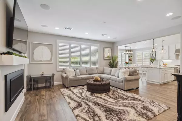 Marina, CA 93933,2610 Lighthouse LN