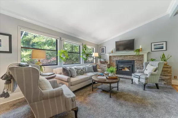 Scotts Valley, CA 95066,135 Sugar Valley RD