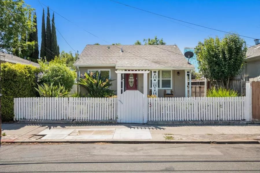 228 E Julian ST, San Jose, CA 95112