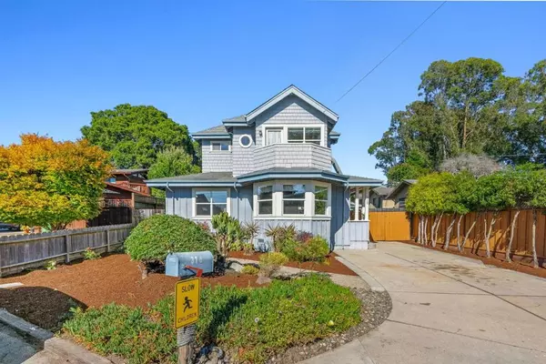 310 Mccormick AVE, Capitola, CA 95010