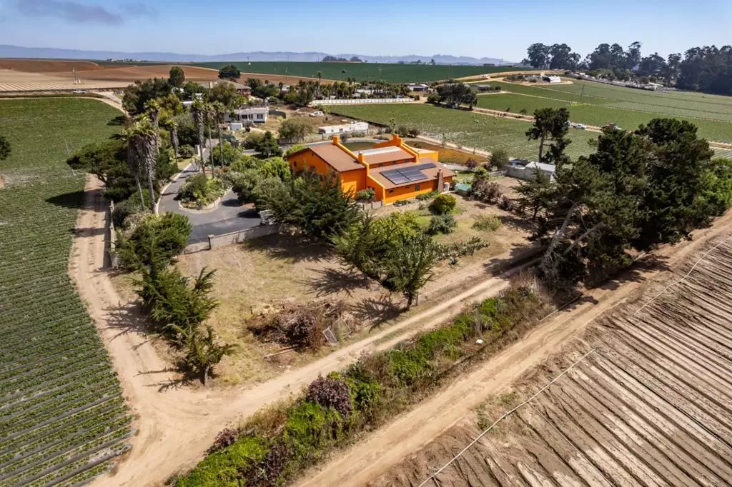 Moss Landing, CA 95039,125 Springfield RD