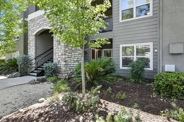 Antelope, CA 95843,8434 Walerga RD #1011